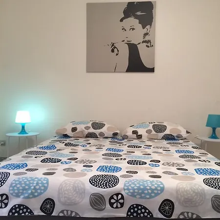 Metropole Vieux Apartamento
